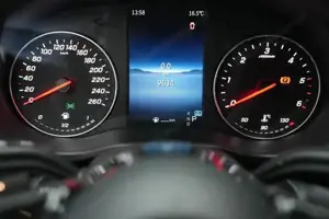 Mercedes-Benz Vito 114 CDI 4x4 Kasten Lang KAM SpurW SpurH Bild 5