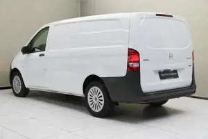 Mercedes-Benz Vito 114 CDI 4x4 Kasten Lang KAM SpurW SpurH Bild 9