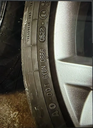 Audi A4 - 8 W Felgen 18 Zoll (Sommerreifen) Bild 7