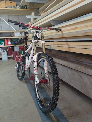 Spezialed Downhill Bike  Bild 2