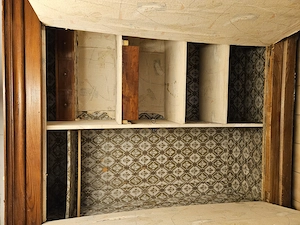 Antiker Schrank aus dem Bregenzerwald Bild 2