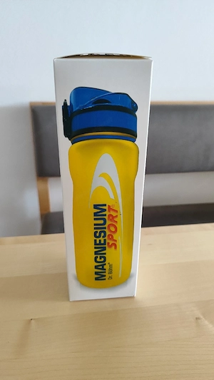 Trinkflasche Neu! zu Verschenken 