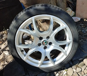 4x Winterreifen für Alfa Romeo 146