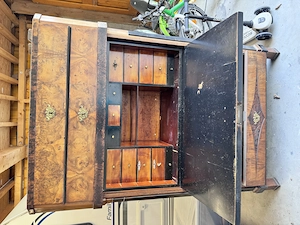 Alte Schreibtisch Sekretär   Kommode  Bild 2