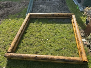 Sandkasten 2x2m mit Abdeckung  Bild 2