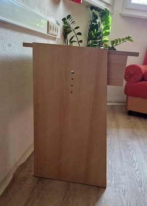 Kompakter Schreibtisch, höhenverstellbar, mit neigbarer Arbeitsfläche Bild 2