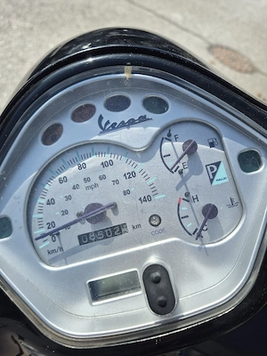 Vespa 125, 20 Jahre Bild 3