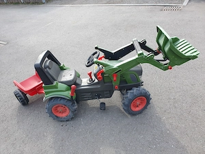 Tretfahrzeuge Rolly Fendt , Luftreifen Schaltung Lader Bremse