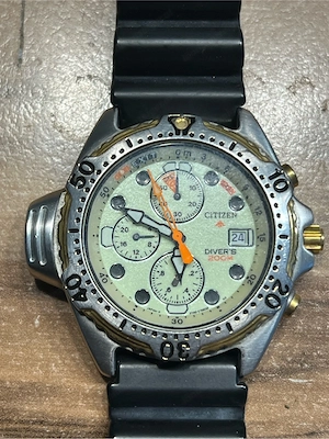 Echte Taucheruhr Citizen Promaster mit Tiefenmesser