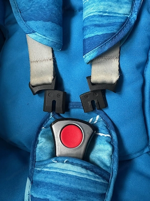 Maxi-Cosi Babyschale CabrioFix - guter Zustand Bild 9