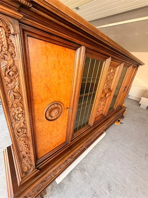 Antiker Bücherschrank-Massiv von Wilhelm Albrecht Bild 2