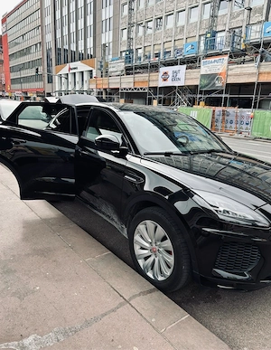 Jaguar E-Pace R-Dynamic SE, Allrad - Vollausstattung, Scheckheftgepflegt Bild 3