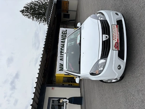 Dacia 1.Hand Km.28000 Bild 2