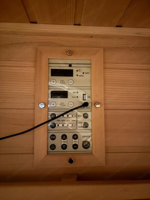 Sauna und Infrarot Kabine Bild 4