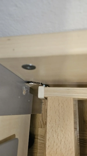 Bett mit Lattenrost und Mattratze (ohne Spannleintuch) Bild 3