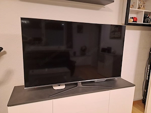 Hisense 55U81GQ 139cm (55Zoll) ULED 4K HDR Smart TV Bild 2