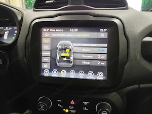 Jeep Renegade Trailhawk Plug in Hybrid 4xe  Bild 5