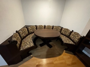 Eckgruppe mit Tisch für 8 Personen Bild 3