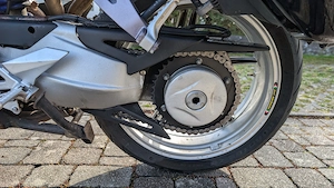 Aprilia RST 1000 Futura Bild 9