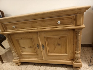 verschenke alte holz Kommode  Bild 2