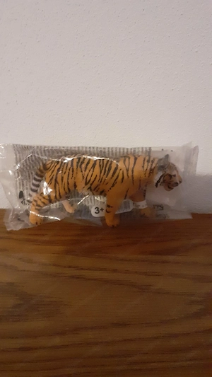 Schleich Tiere Tiger noch original verpackt ca. 10cm groß um 5.- Euro zu verkaufen 