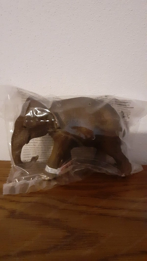 Schleich Tiere Elefant noch original verpackt ca. 10cm groß um 5.- Euro zu verkaufen 
