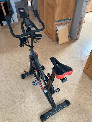 Schwinn IC-8   IC-800   Bluetooth Spinningbike