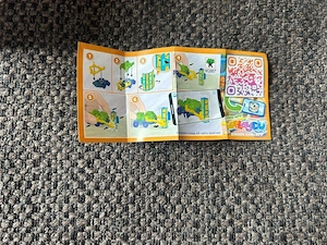 3 Überraschungsei-Figuren + Matchbox-Auto Bild 2