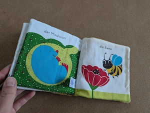 Knisterbuch meine ersten Tiere Bild 2