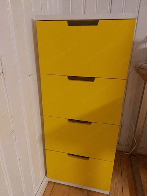 Ikea Nordli Kommode in gelb und weiß