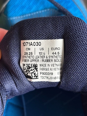 Asics Hallenschuh Gel-Rocket Blau | Größe (EU): 44.5