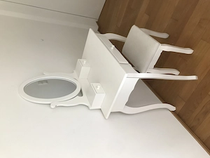 Schminktisch zu verkaufen  Bild 2