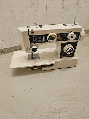 Nähe Maschine  Bild 3