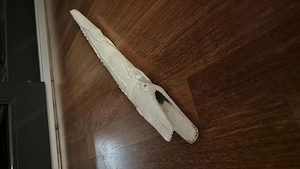 Geschnitztes Krokodil aus Elfenbein Bild 2