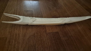 Geschnitztes Krokodil aus Elfenbein Bild 3