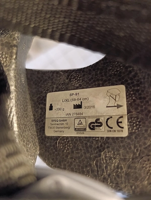 Fahrradhelm Größe L XL zu vergeben  Bild 3