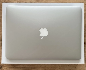 MacBook Air 13  (2017)   gepflegter Senior