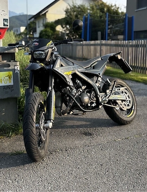 Rieju mrt 50 SM Trophy Bild 4