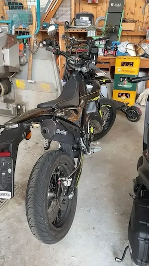 Rieju mrt 50 SM Trophy Bild 2