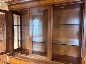 Antike Vitrine & Kommode - einzeln erhältlich Bild 4