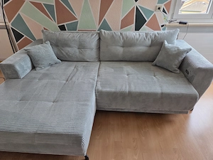 Cord Sofa neuwertig, elektrisch ausziehbar Bild 2