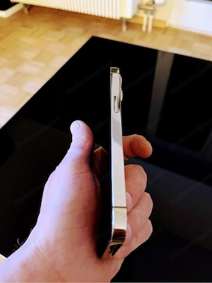iPhone 13 Pro Gold Bild 6