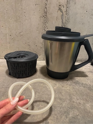 Thermomix Tm6 mit extra Mixer Bild 4