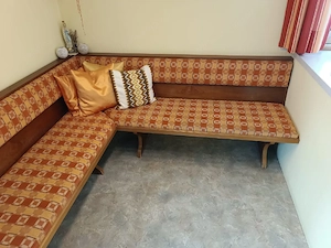 Eckbank aus Holz Bild 3