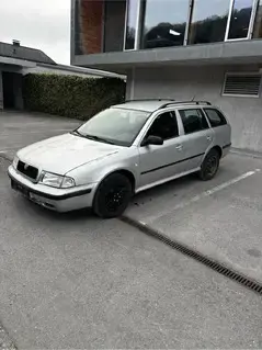 Skoda Octavia Bild 2