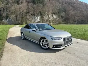 Audi A4 Bild 8