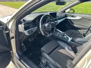 Audi A4 Bild 6
