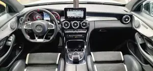 Mercedes-Benz C 63 AMG Bild 10