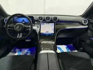 Mercedes-Benz C-Klasse Bild 8