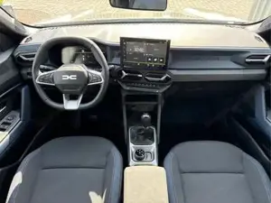 Dacia Duster Journey 1.2 TCe 130 Mild-Hybrid 4x4 Navi-Androi... Bild 7